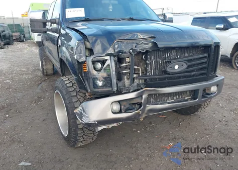 2008 Ford F-250 Fx4/Harley-Davidson/King Ranch/Lariat/Xl/Xlt z USA, uszkodzony, nr VIN 1FTSW21R78EC64816